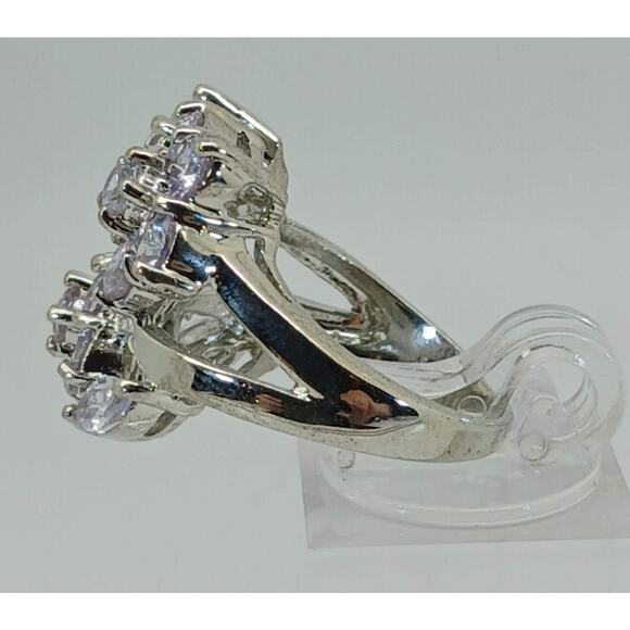 Vintage Ring Size 7 Silver Tone White Gold GP Brilliant Sim Diamond CZ Cocktail - Picture 7 of 10